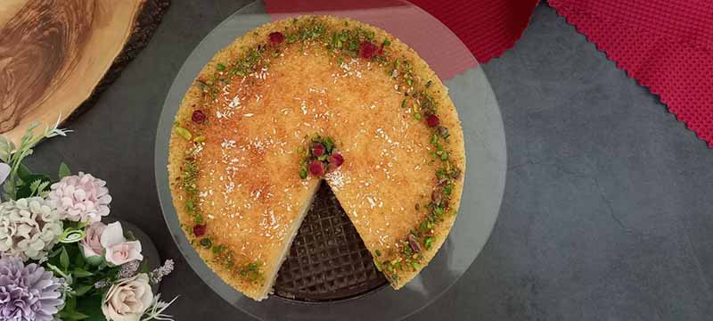 بسبوسة بالقشطة